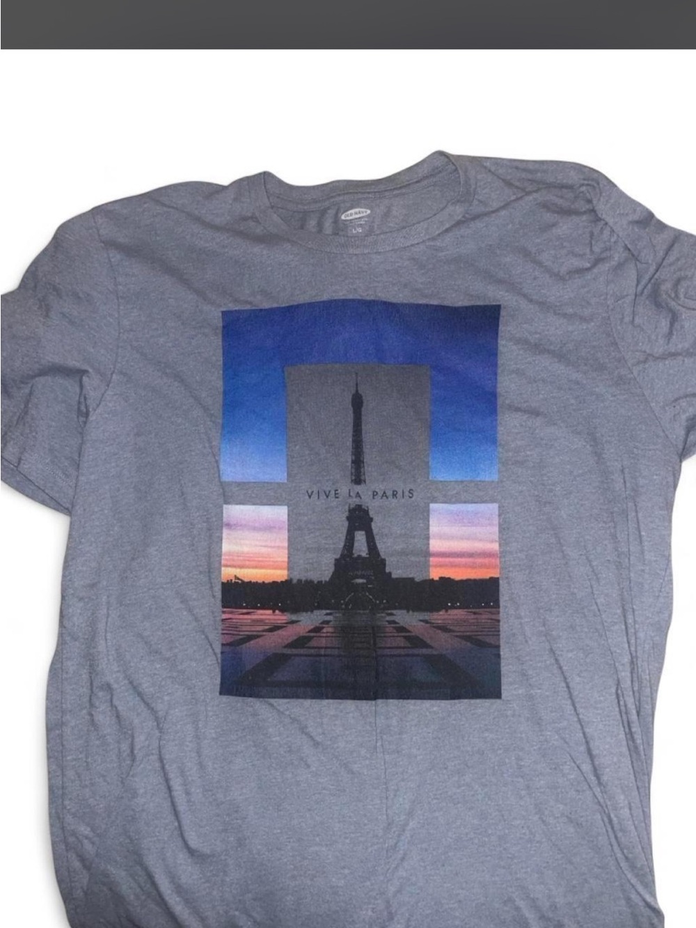 Old Navy Grey Graphic 'Vive La Paris' Tee with Blue and Pink Accent